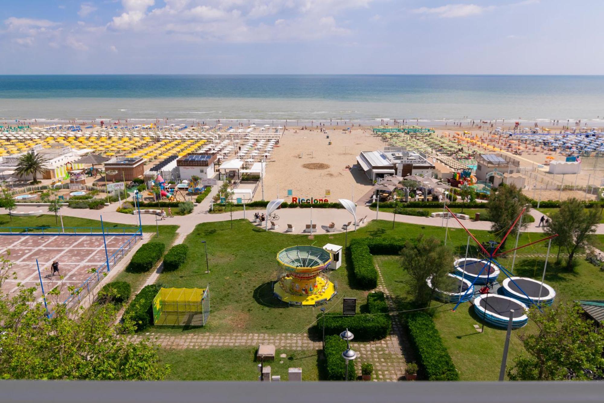 Residence Flow-R Riccione Exterior photo